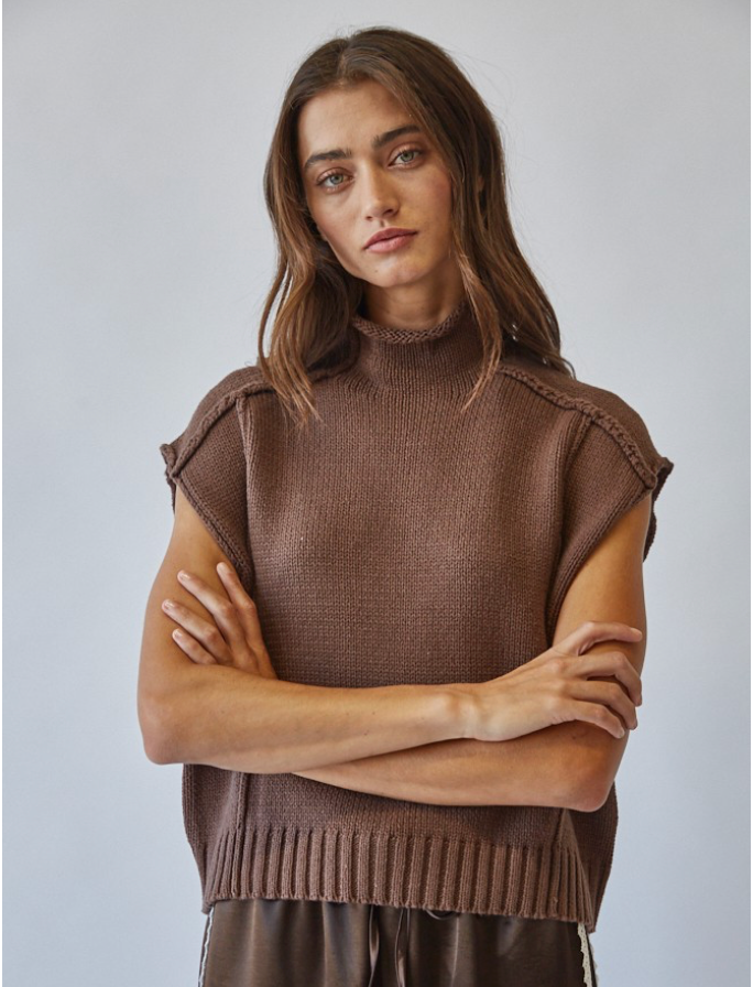 Seam Detail Knit Vest